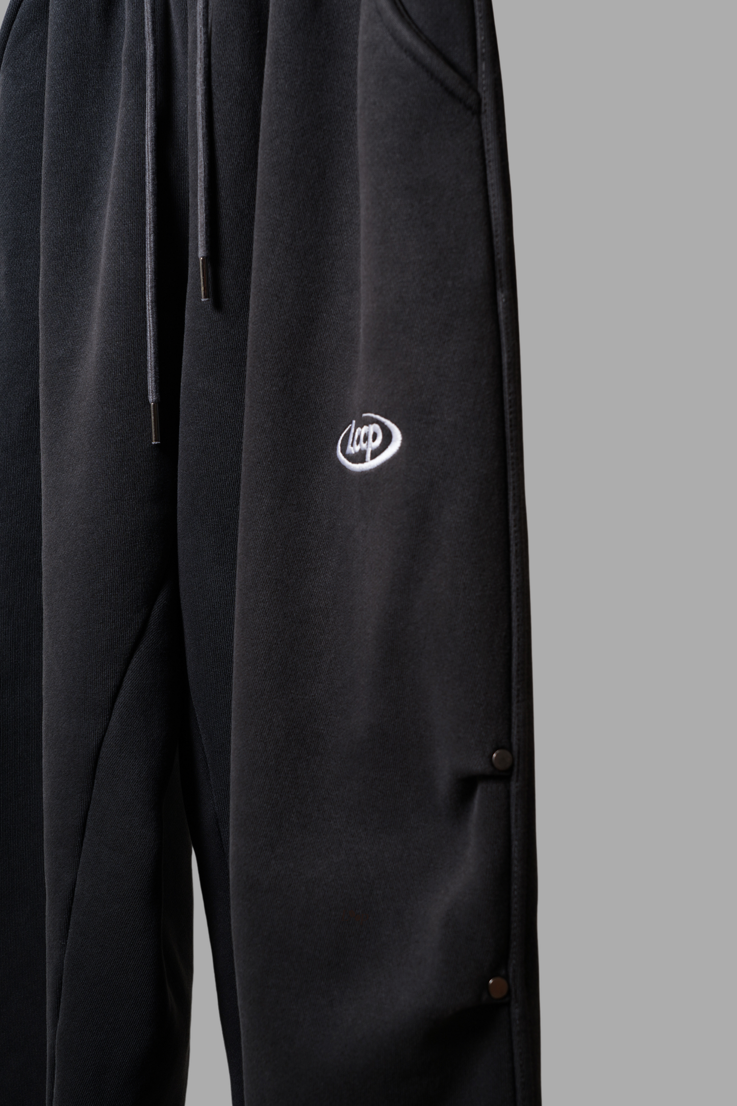 WIDE FLARE SWEAT PANTS