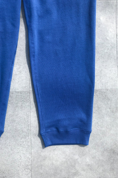 Chilling loop pants