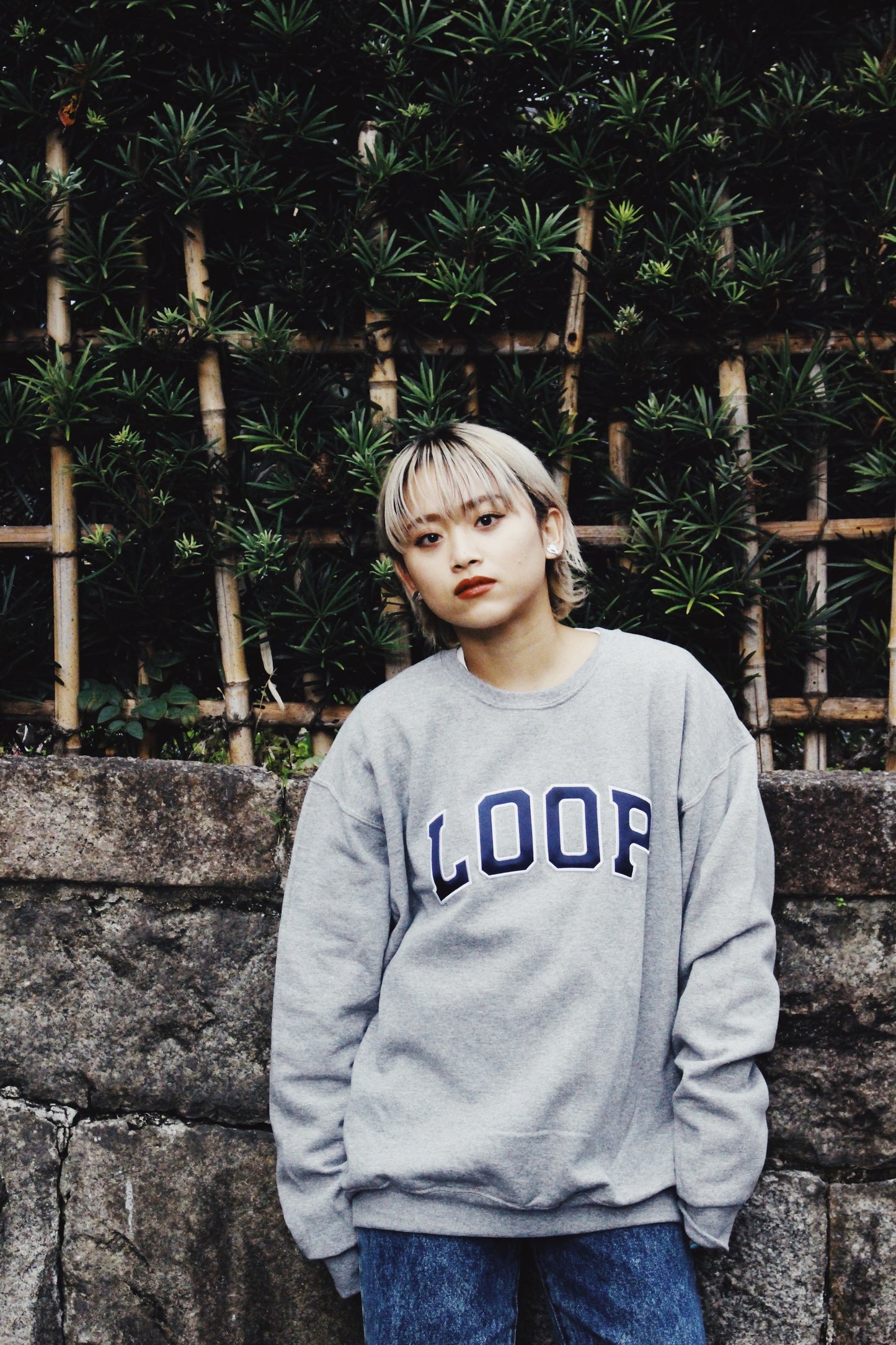 LOOP SATIN EMBROIDERY SWEAT