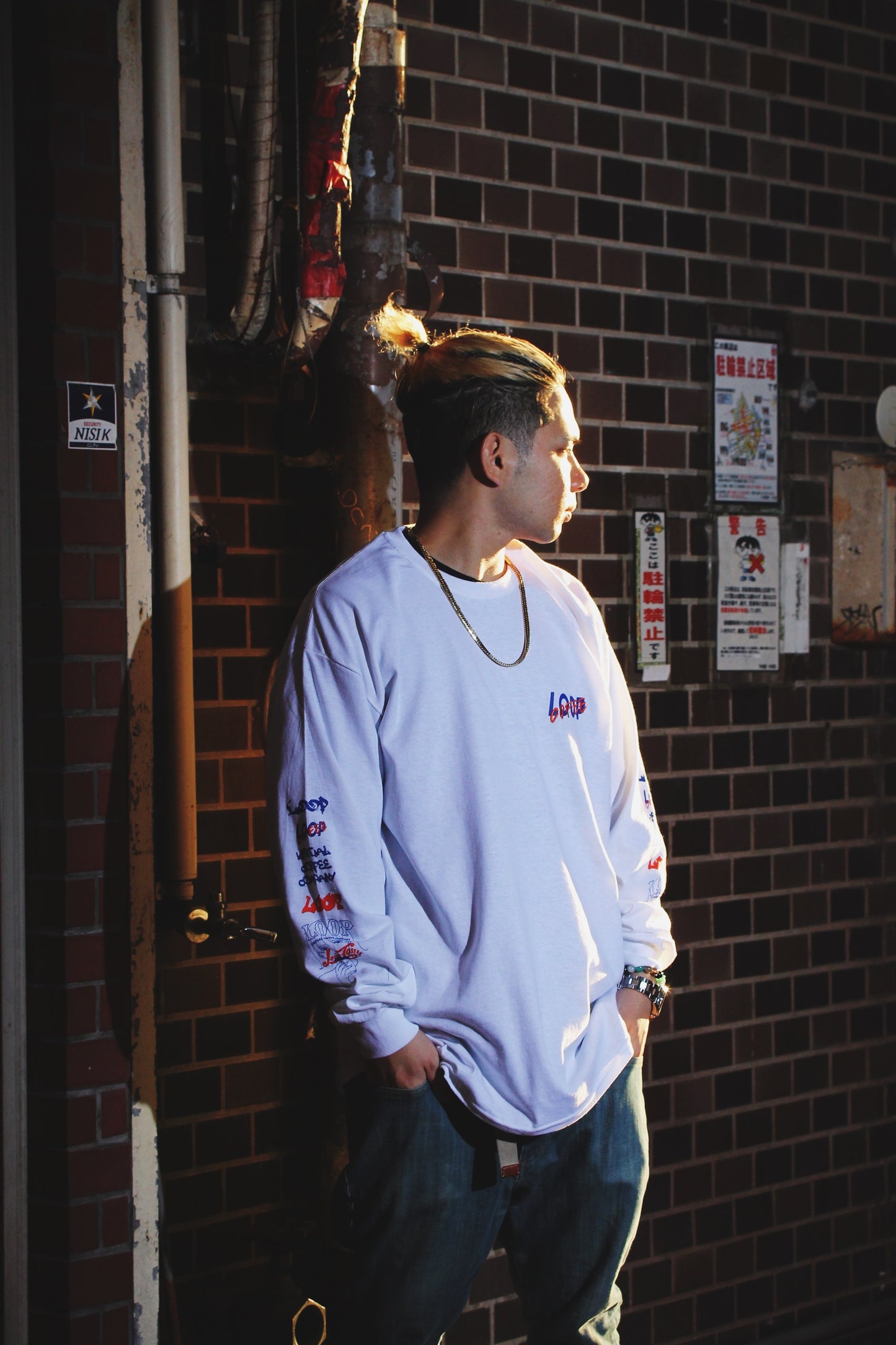 MIX GRAPHICS LONG T-SHIRT