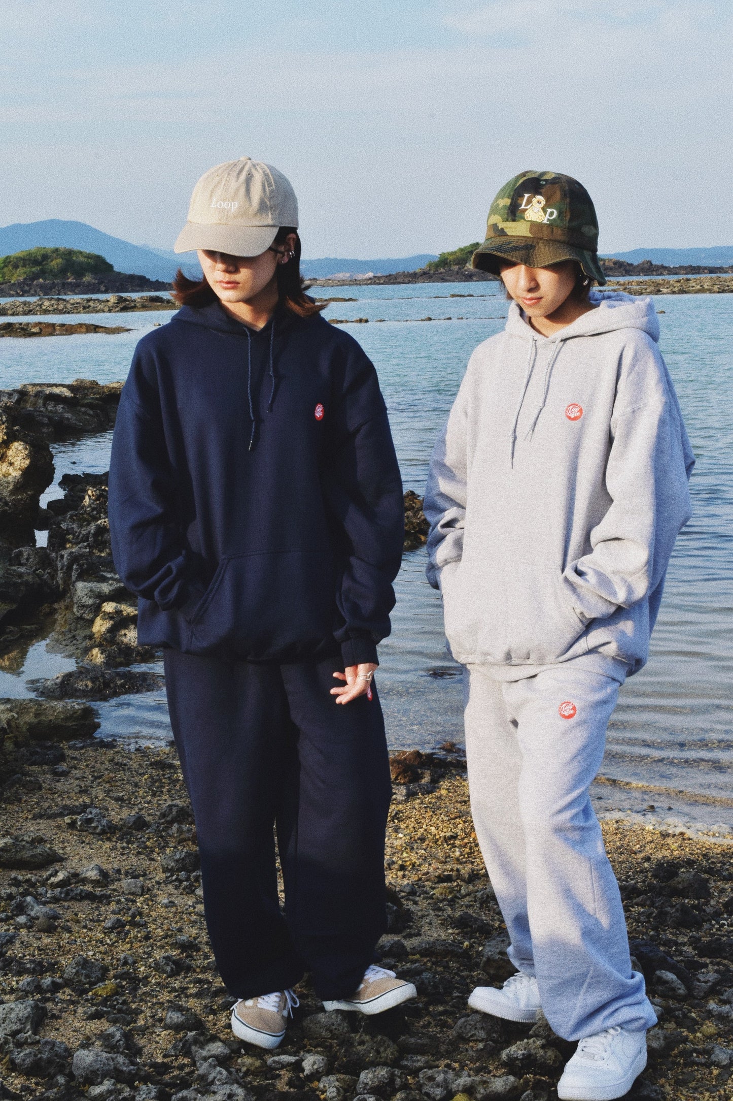 LOOSE PULLOVER HOODIE