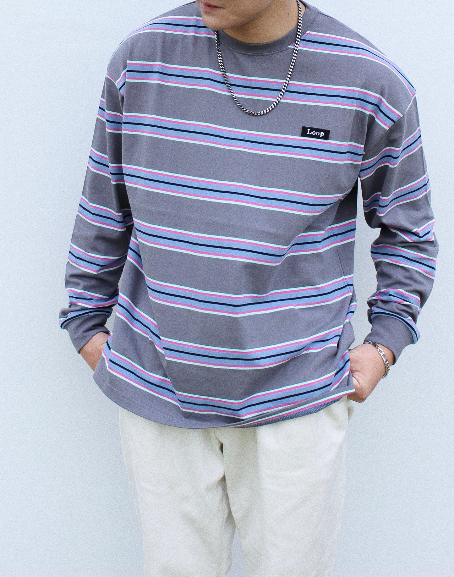 Loop border long t-shirt