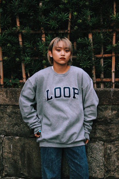 LOOP SATIN EMBROIDERY SWEAT