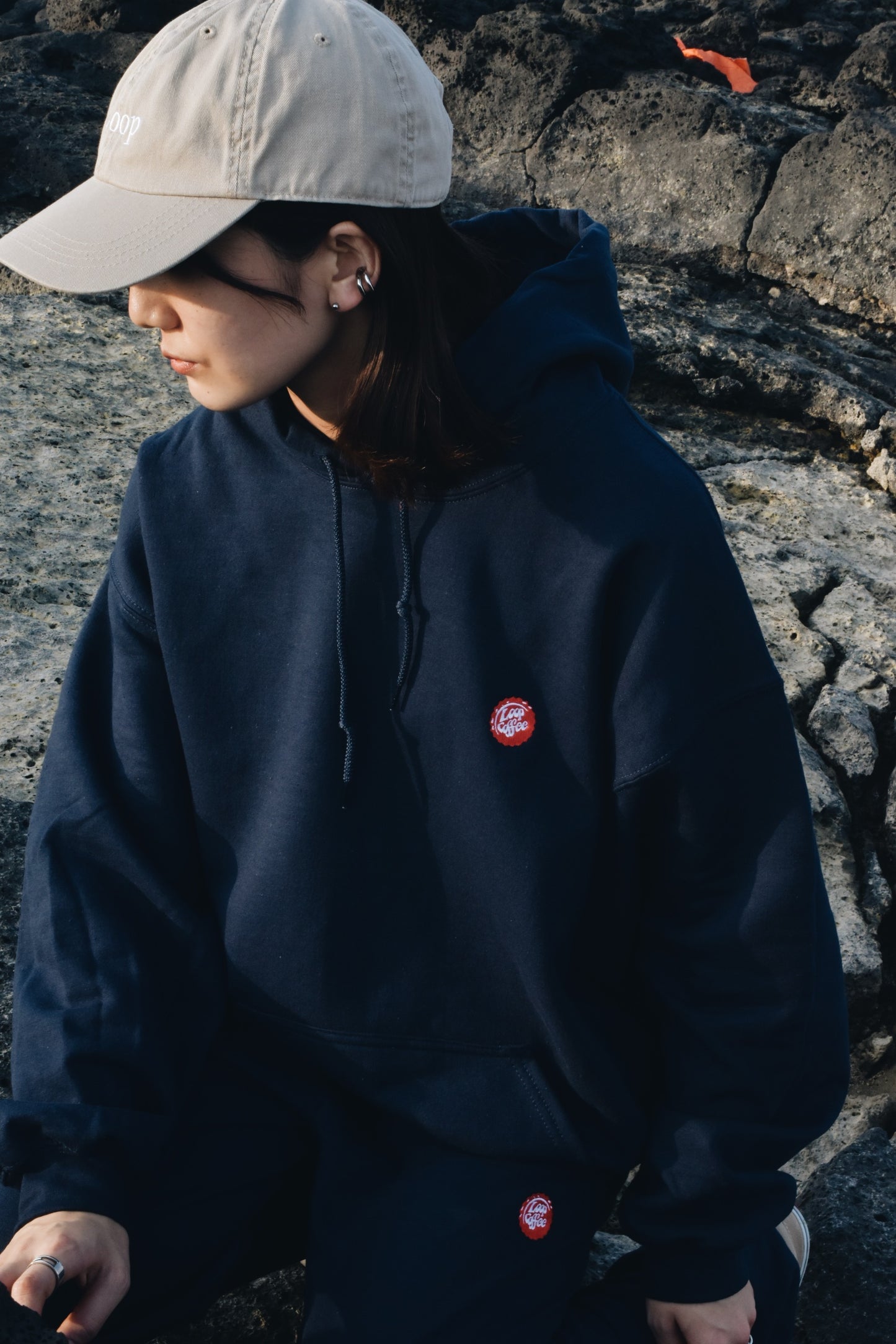 LOOSE PULLOVER HOODIE
