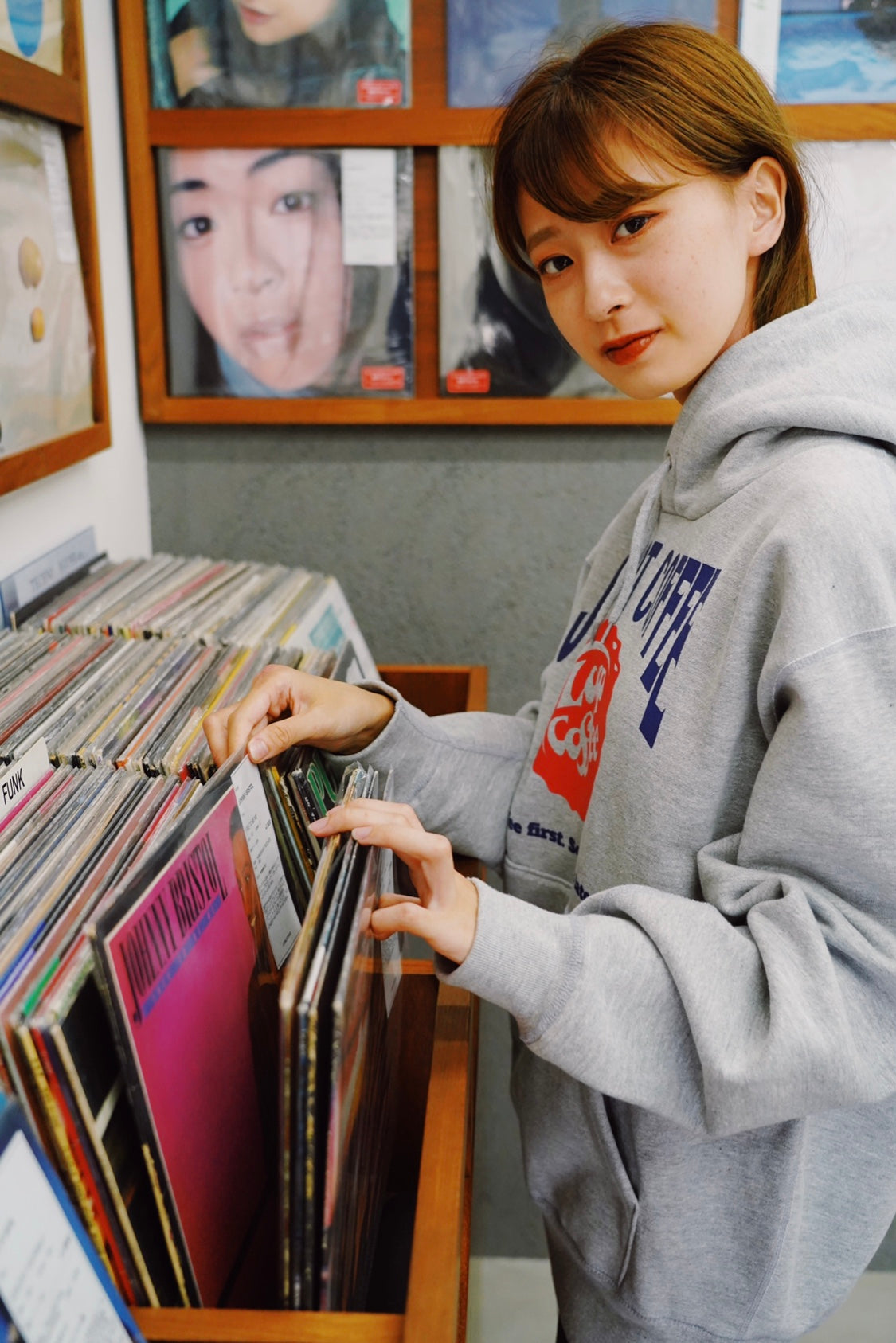 loop old school hoodie