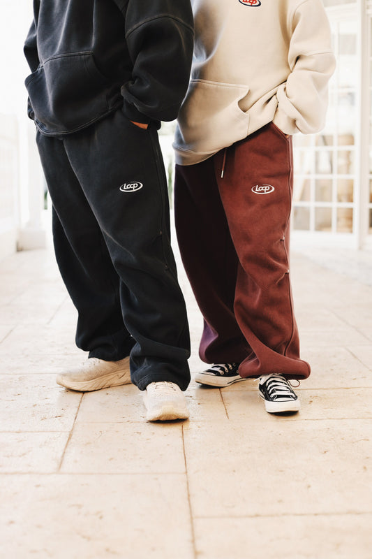 WIDE FLARE SWEAT PANTS
